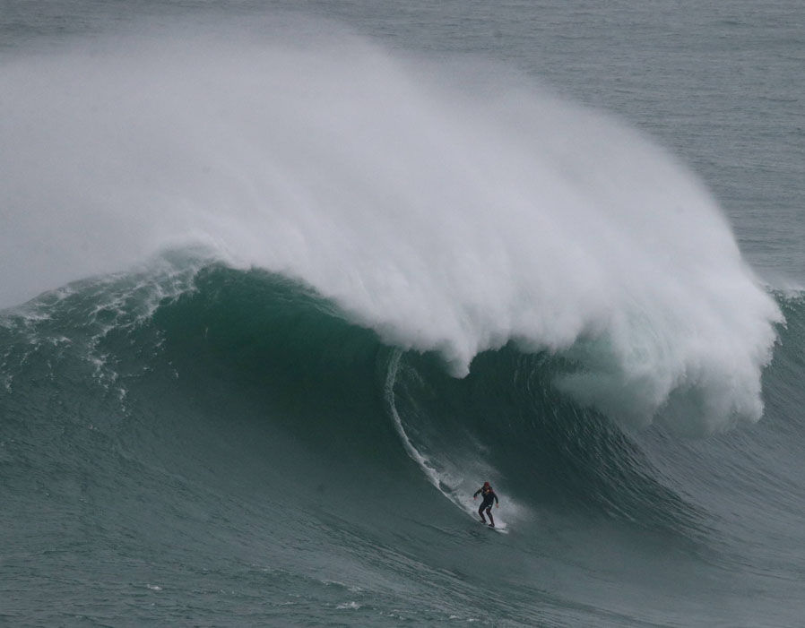 Surf tow-in